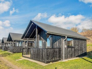 House | Exterior - 5 Person Holiday Park Home in Ronde (Ronde)