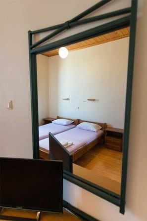 Standard Double or Twin Room, City View | In-room safe, soundproofing, free WiFi