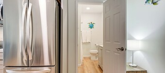 Walk to Beach! St Augustine Escape, Patio & Grill