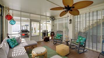 Cottage (2 Bedrooms) | Interior