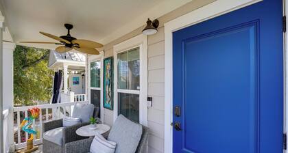< 1/2 Mi to Beach: Gem w/ Lanai in Pass Christian