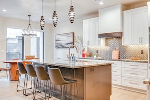 Apartment (3 Bedrooms) | Interior - 4 Mi to Sand Hollow State Park: Hurricane Townhome (Hurricane)