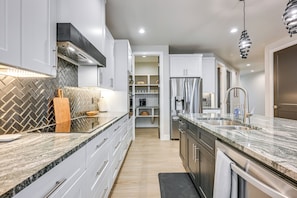 Apartment (3 Bedrooms) | Interior - 4 Mi to Sand Hollow State Park: Hurricane Townhome (Hurricane)