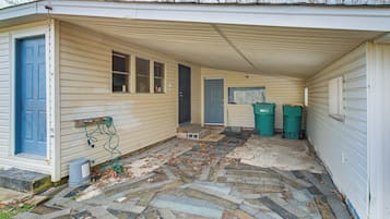 House (2 Bedrooms) | Bahagian dalam