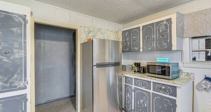 Pet-friendly Little Rock Home on Spacious Lot