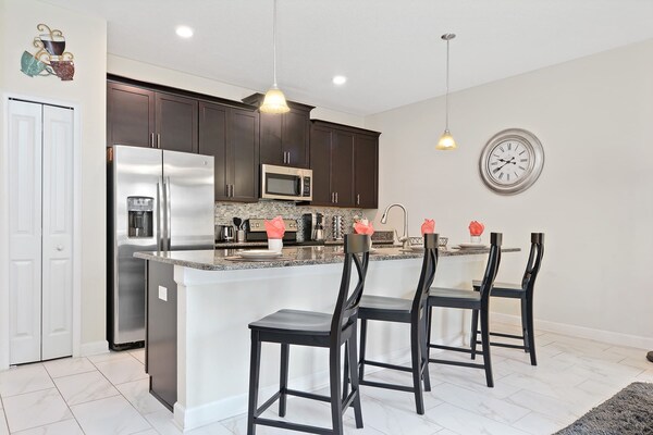 Wonderful 4bd With Pool At Storey Lake Resort 4819 - Kissimmee, FL