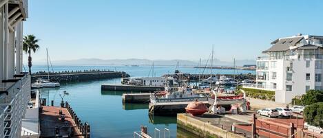 อพาร์ทเมนท์ | 1 ห้องนอน, อินเทอร์เน็ตความเร็วสูง