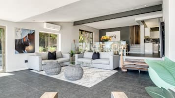 Vila | 5 quartos, acesso à internet de alta velocidade