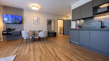 Apartamento, 2 habitaciones | Zona de estar