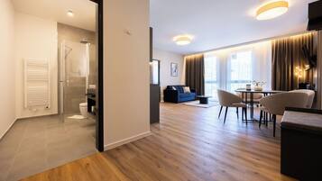 Apartment, 2 Bedrooms | Living area