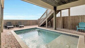 A heated pool - "Boswell Beach" - Lovely Beachfront Home on the East End of Panama City Beach (Panama City)