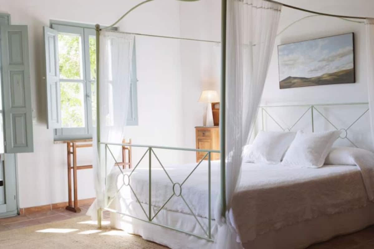Chambre Double Deluxe, balcon, vue jardin | Literie de qualité supérieure, couette en duvet d'oie