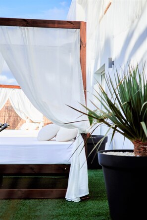 5 bedrooms, iron/ironing board, WiFi, bed sheets - VILLA JULIETA 2KM FROM IBIZA CITY AND TALAMANCA BEACH (Santa Eulalia del Río)