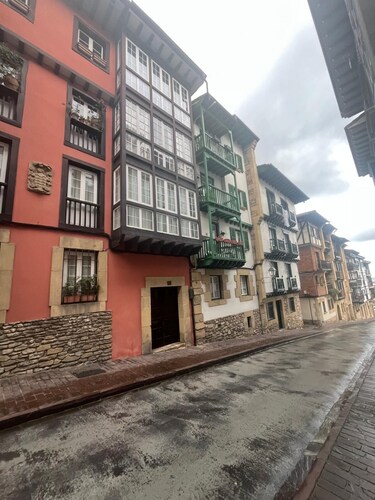 Apartamento cómodo, tranquilo y céntrico en pleno casco histórico de Hondarribia