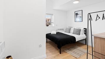 1 Schlafzimmer, Bügeleisen/Bügelbrett, kostenloses WLAN, Bettwäsche