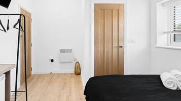 1 Schlafzimmer, Bügeleisen/Bügelbrett, kostenloses WLAN, Bettwäsche