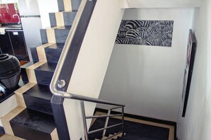 Interior - Luxurious 5-bedroom Pool Villa in Heart of Patong, Phuket (Patong)