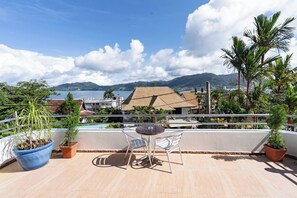 Villa, 5 Schlafzimmer, Raucher, eigener Pool | Speisen im Freien