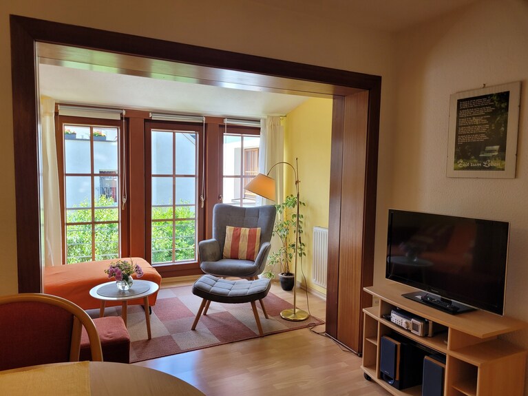 2 - Room - Apartment With Garden View - Weißwasser