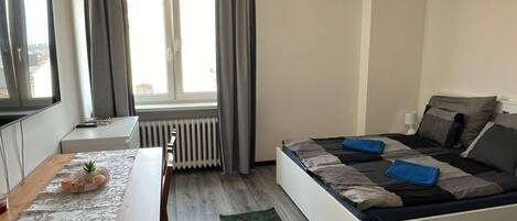 Suite | 1 dormitori, escriptori i wifi gratuïta