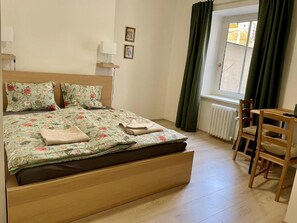 1 bedroom, desk, free WiFi - Apartmá Maria (Brno)