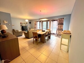 غرفة المعيشة