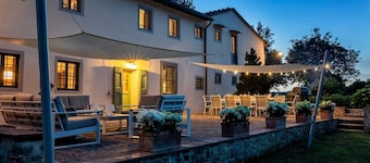 Luxury Tuscany Villa with Staff in Private Estate