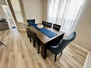 Dining - Spacious 5BR Gated Resort Villa w/ Private Pool & Spa – Near Disney! (Davenport)