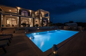 Villa | 3 bedrooms, desk - Villa Aurora Luxurius Living (Rethymno)