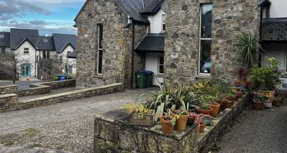 Lough Derg Holiday Home (LSV1)