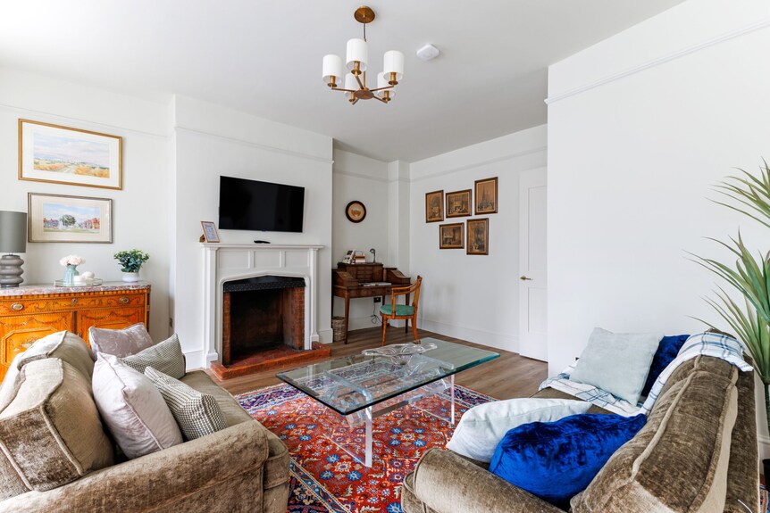 Castle View Apartment | Opposite Windsor Castle - Maidenhead