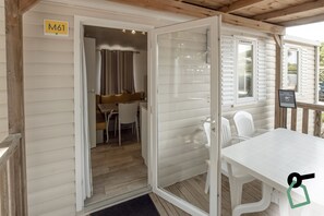 Chalet, Patio | 2 bedrooms, in-room safe, bed sheets - Hotiday Lodge Orbetello (Orbetello)