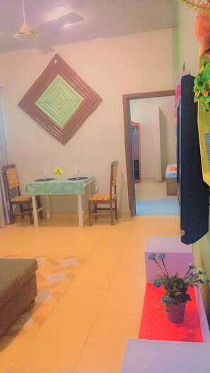 Family Suite, Balcony, Beach View | Living area