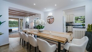 Unclassified image, 5 of 34, button - Casa Cali with Large Private Heated Pool (Balcó al Mar)