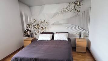 3 chambres, fer et planche à repasser, lit parapluie, Wi-Fi gratuit