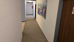 Uklassifisert bilde, 3 av 11, knapp