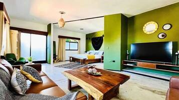 8 soverom, strykejern/-brett, wi-fi og sengetøy