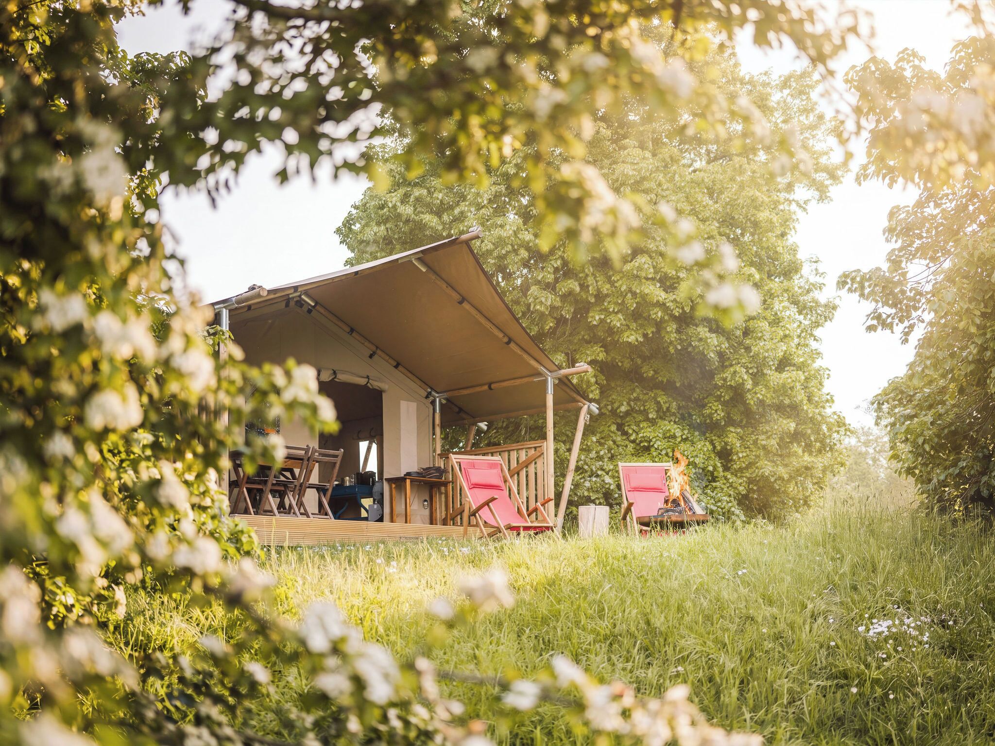 Exclusive Tent, River View | Individually furnished, free WiFi, bed sheets