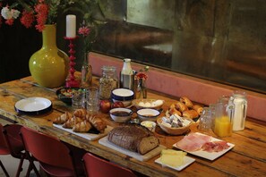 Daily continental breakfast for a fee - Fort Vuren (Vuren)