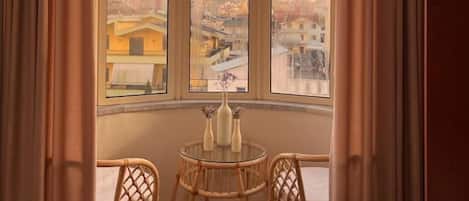 Comfort Studio, Balcony, Hill View | 1 bedroom, soundproofing, free WiFi, bed sheets
