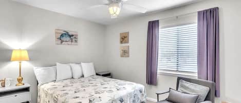 2 bedrooms, iron/ironing board, free WiFi, bed sheets