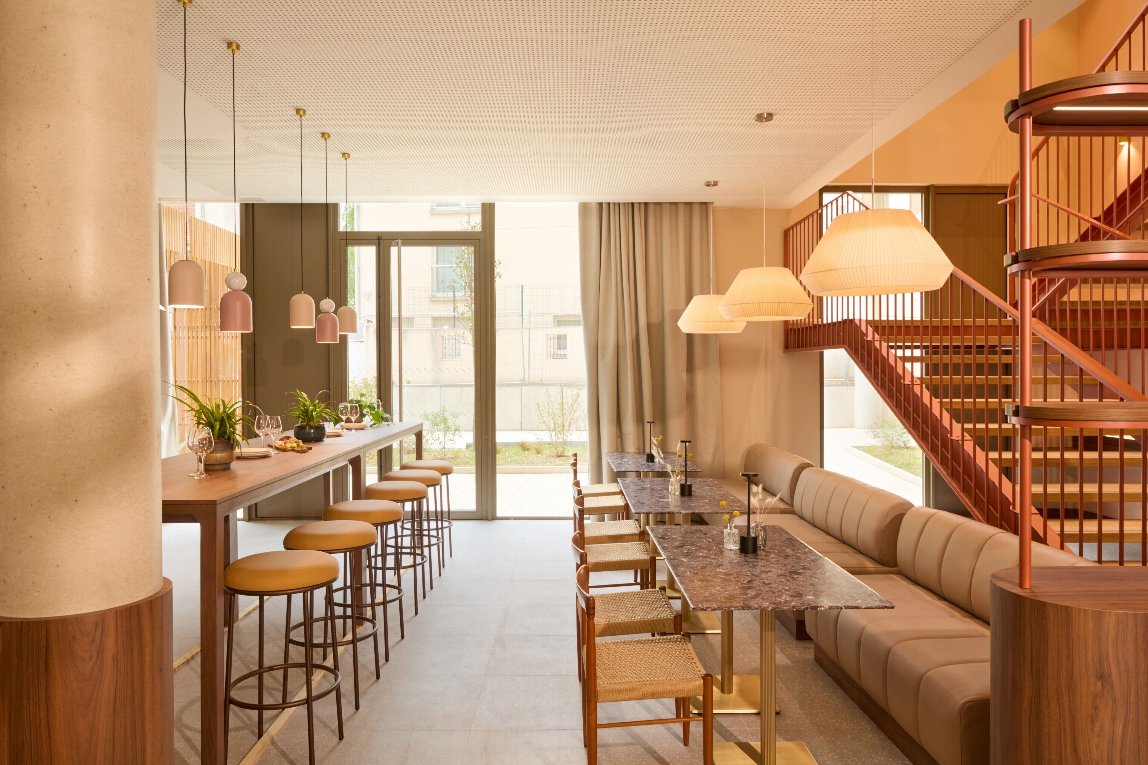 Lunsj og middag serveres, franske retter