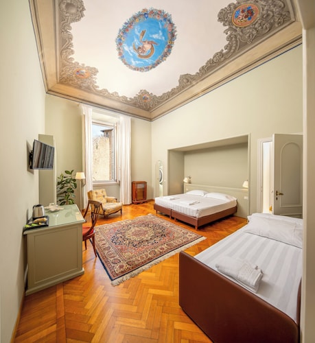 L'Antica Porta Boutique B&B 