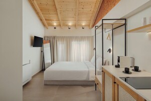 Caja de seguridad en la habitación y sistema de insonorización 