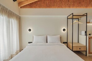 Signature tweepersoonskamer | Een kluis op de kamer, geluiddichte muren, gratis wifi