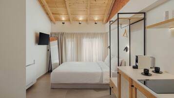 Superior Double Room (22) | In-room safe, soundproofing, free WiFi