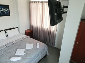 2 bedrooms, iron/ironing board, WiFi, bed sheets