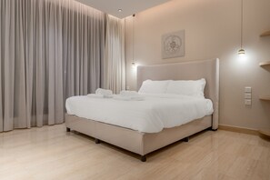 3 bedrooms, iron/ironing board, bed sheets, wheelchair access - Modern 3-bedroom apartment with garden (Riyadh)