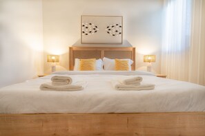 1 bedroom, iron/ironing board, travel cot, free WiFi