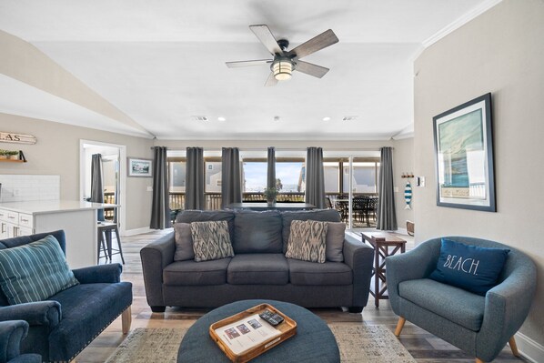 Smart TV - Baby Blue- family friendly, pet friendly, wifi, great gulf views! (Cape San Blas)